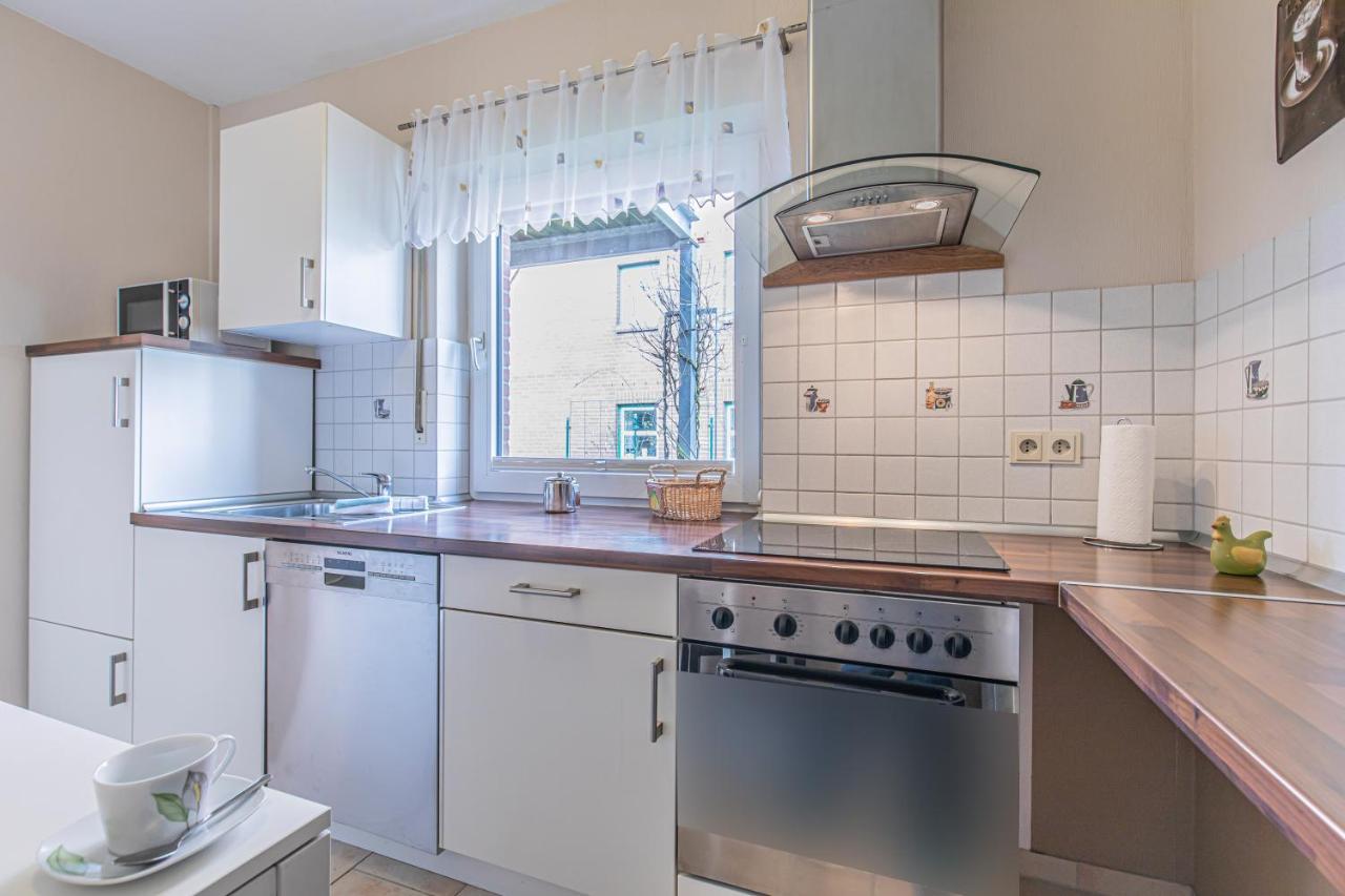 Nordic Hus Buesum Apartment Bagian luar foto
