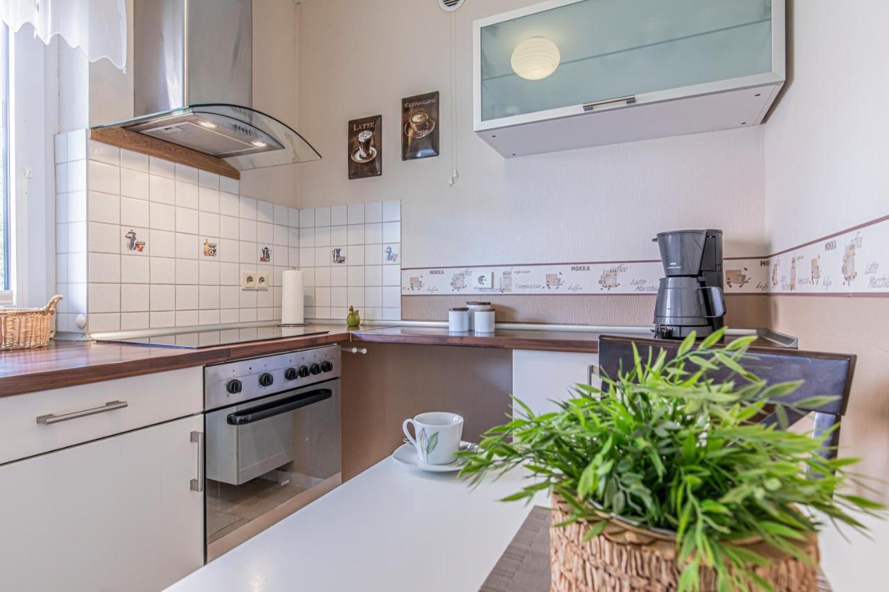 Nordic Hus Buesum Apartment Bagian luar foto