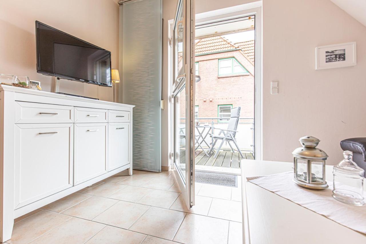 Nordic Hus Buesum Apartment Bagian luar foto