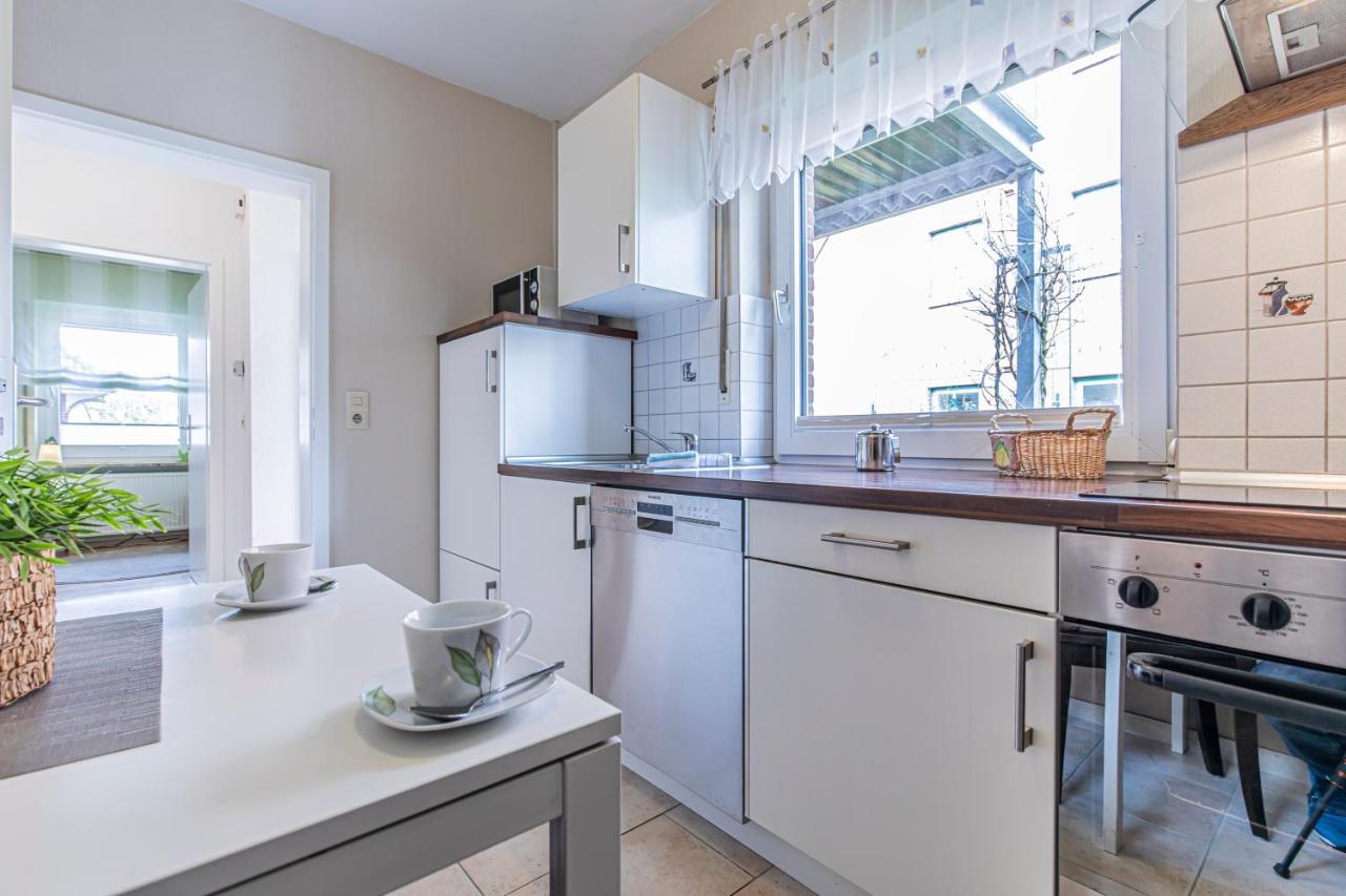 Nordic Hus Buesum Apartment Bagian luar foto